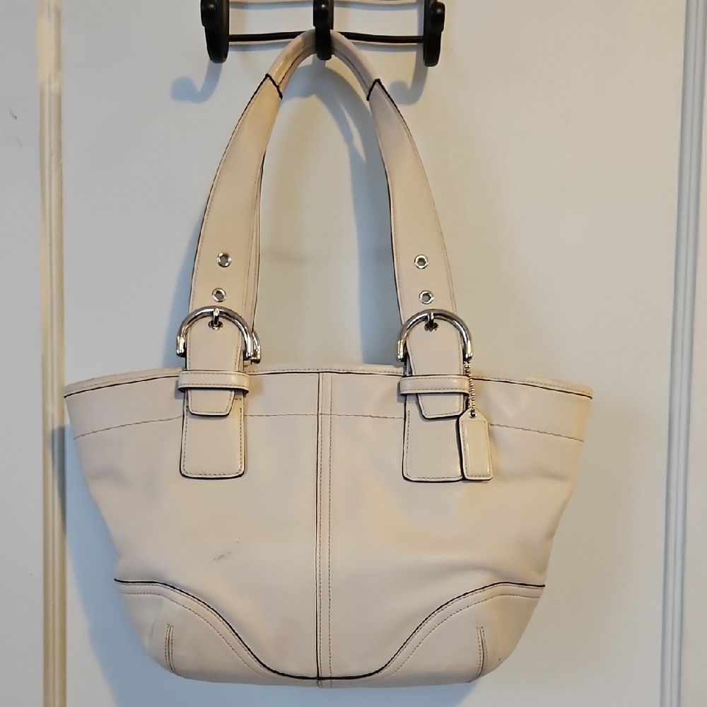 Coach Cream Soho Hampton Shoulder Bag